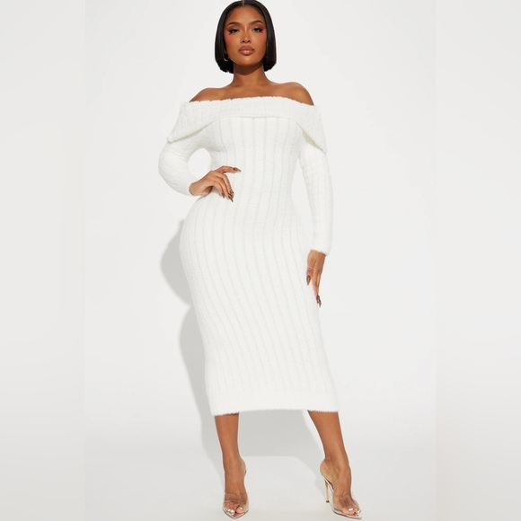 Sweater Maxi Dress - Picture 1 of 2